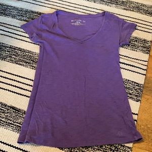 V neck tee